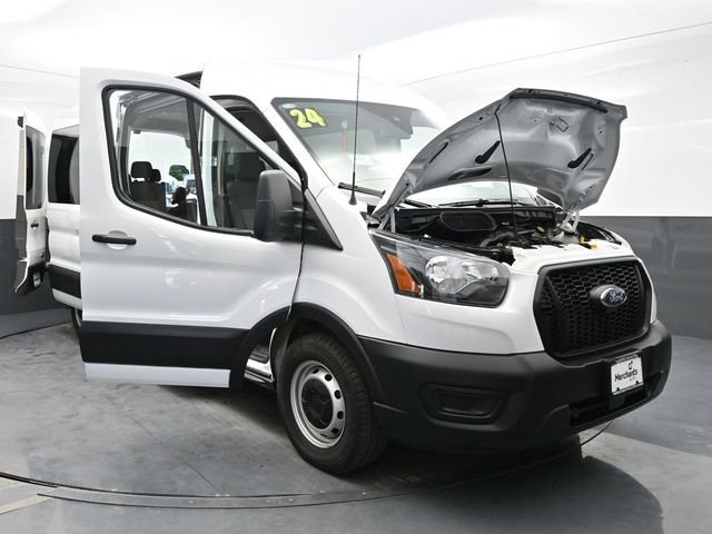 Used 2024 Ford Transit 350 XL image 31