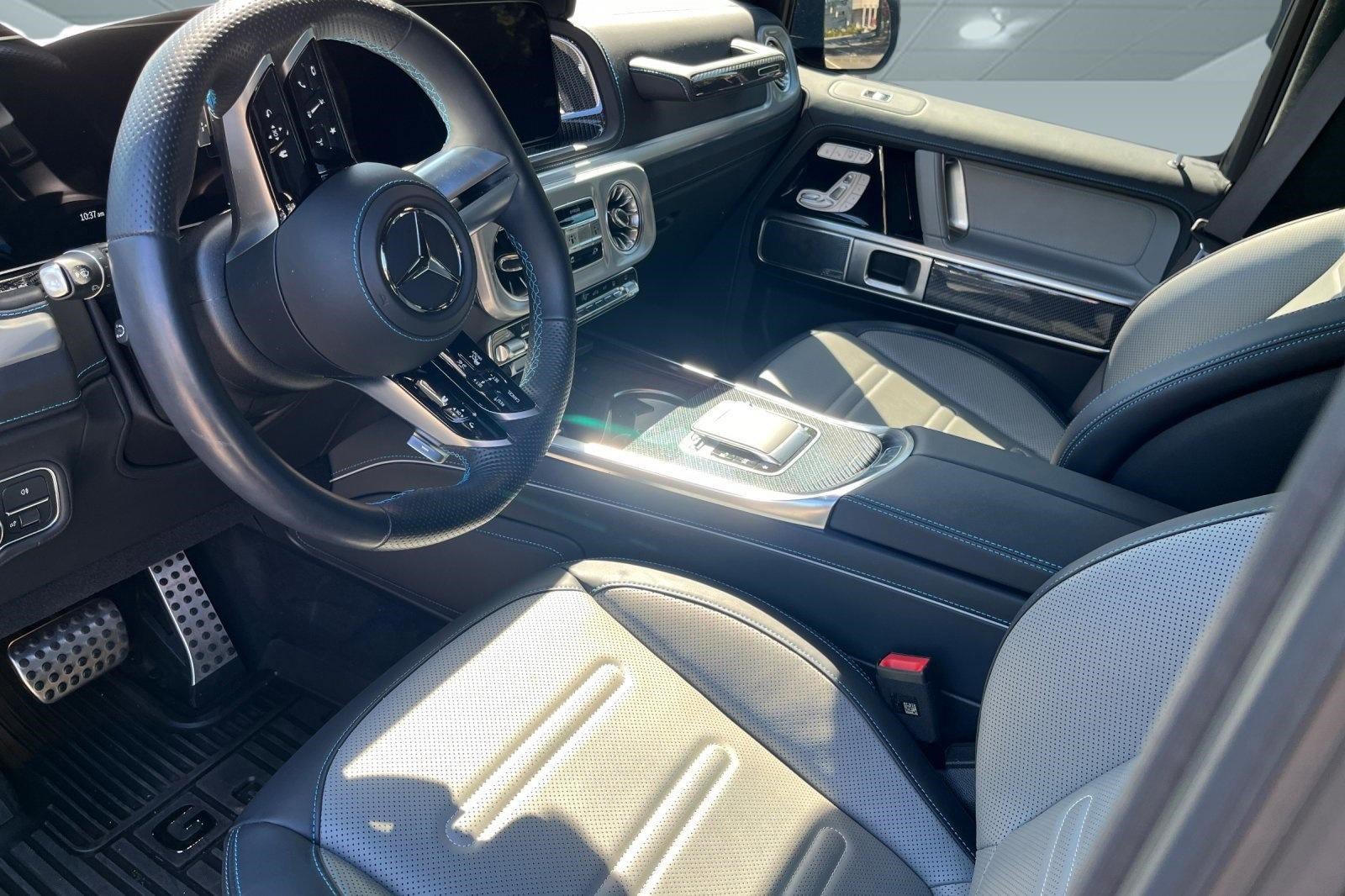 Used 2025 Mercedes-Benz G 580 w/ EQ Technology image 4