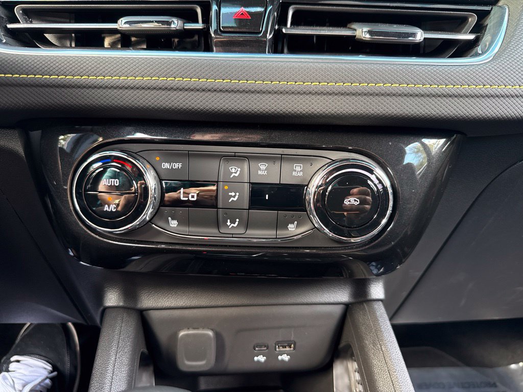Used 2025 Chevrolet TrailBlazer ACTIV w/ Convenience Package FWD image 67