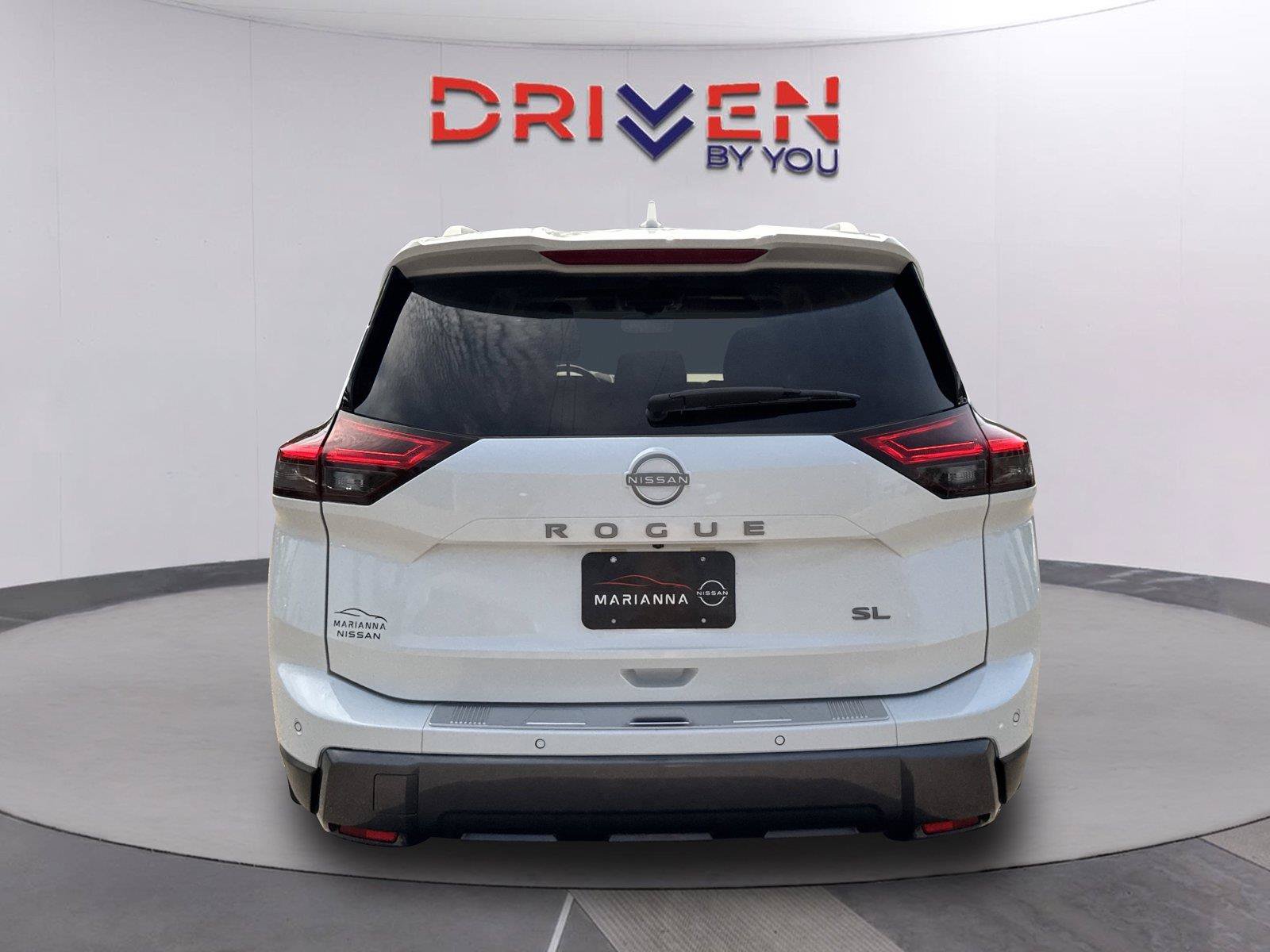 Used 2025 Nissan Rogue SL w/ SL Premium Package FWD image 35