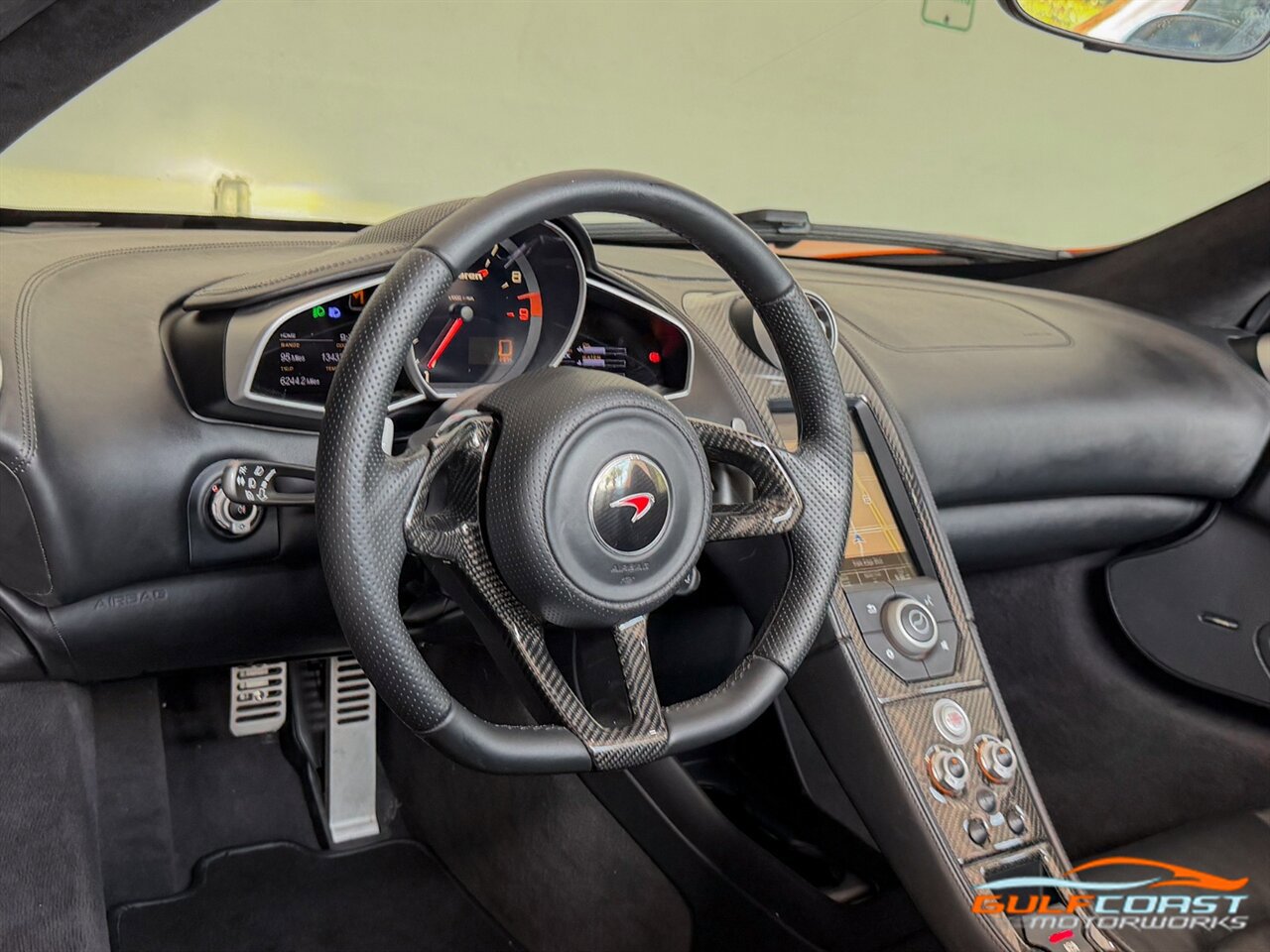 Used 2015 McLaren 650S Spider RWD image 15