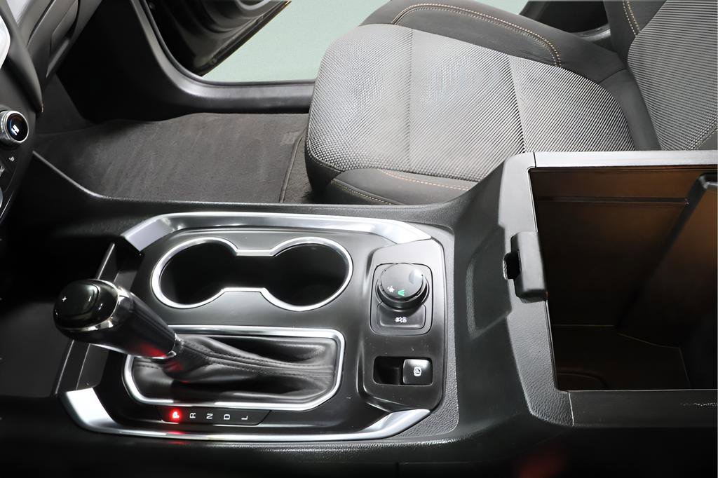 Used 2019 Chevrolet Traverse LT FWD image 19