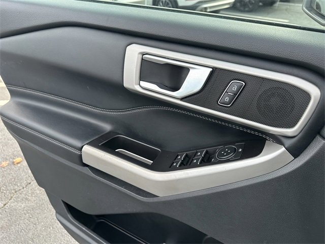 Certified 2022 Ford Explorer XLT image 29