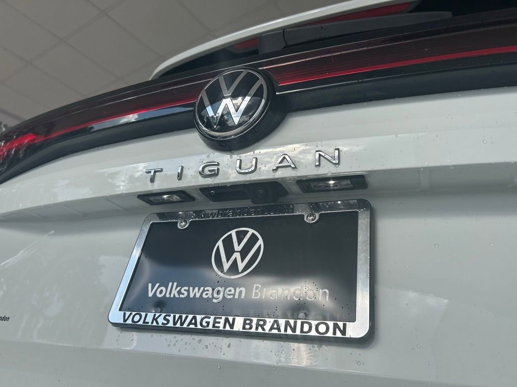 Used 2025 Volkswagen Tiguan S image 45