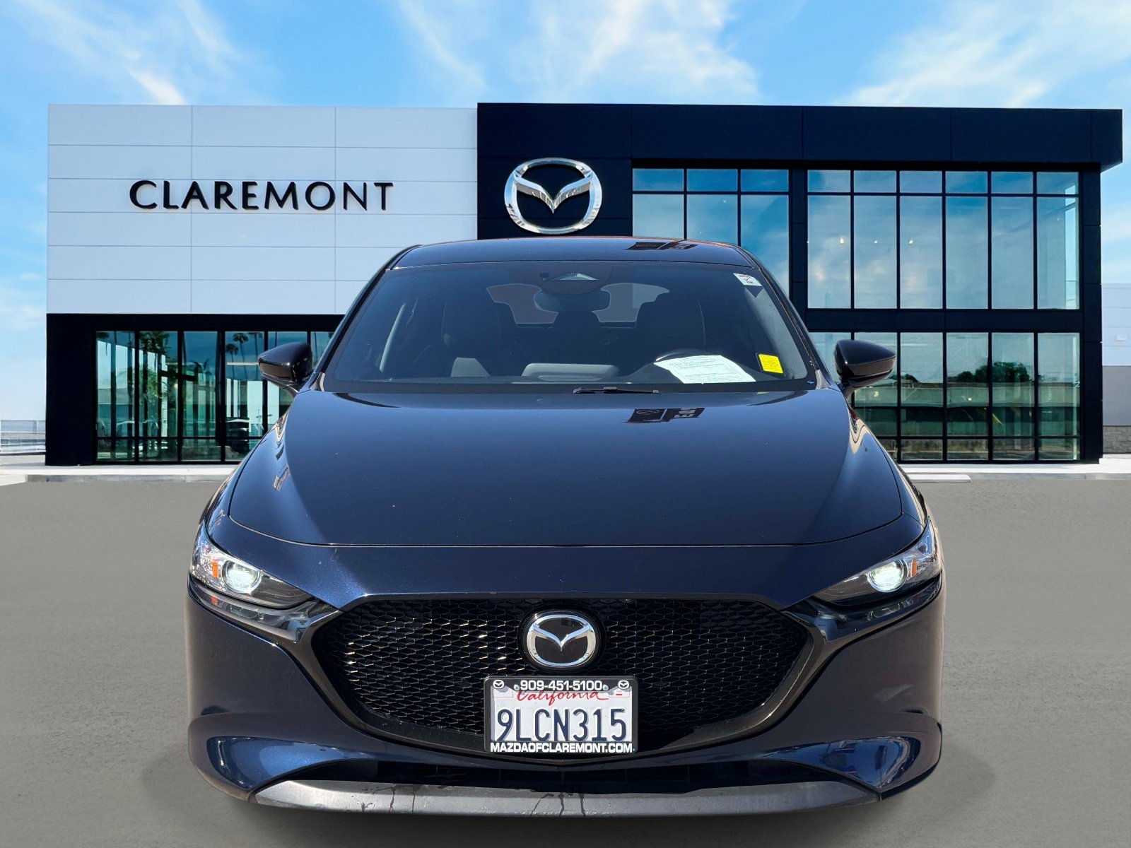 Used 2024 MAZDA MAZDA3 s FWD image 2