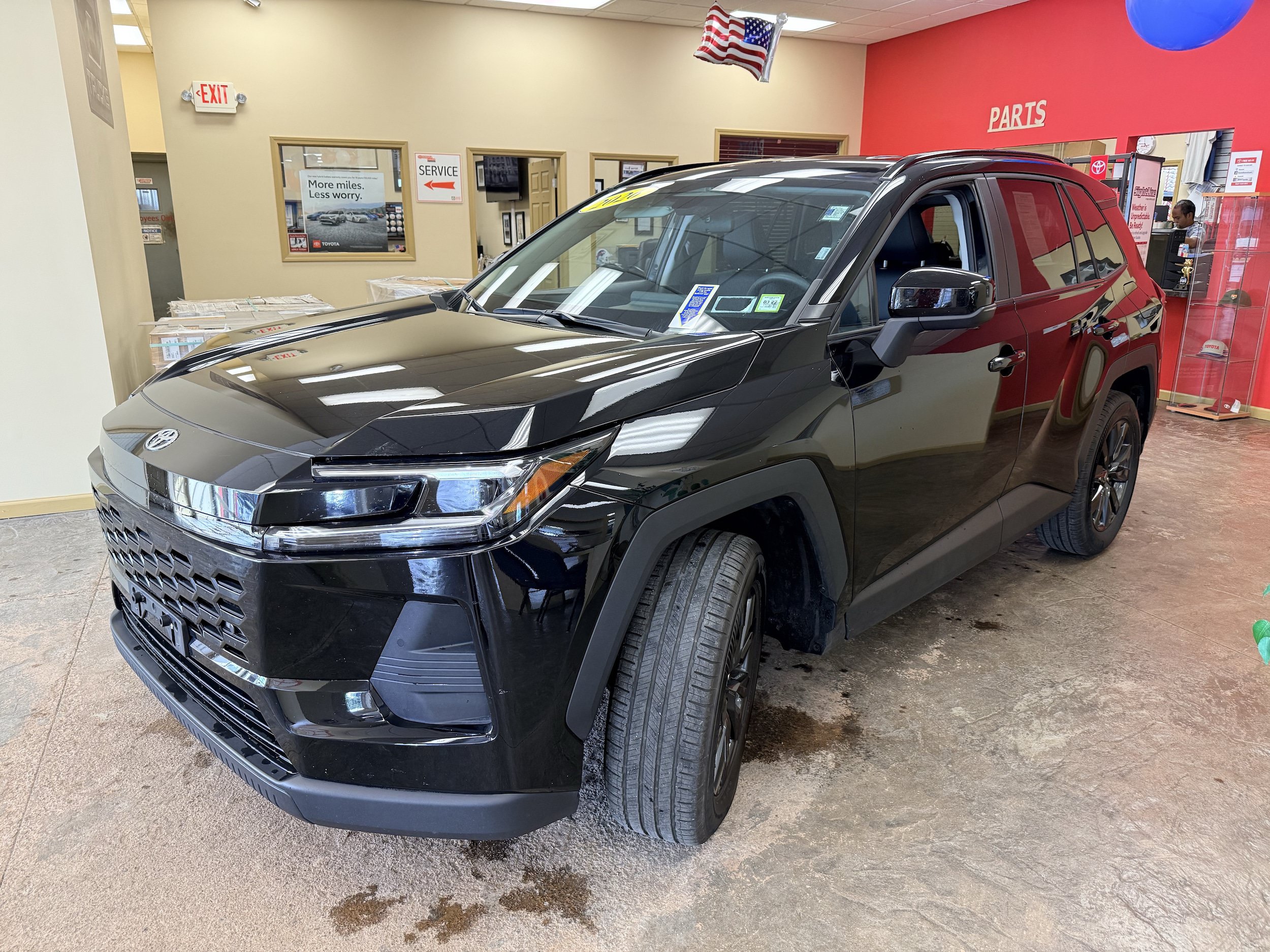 Used 2026 Toyota RAV4 XLE Premium AWD/4WD image 5