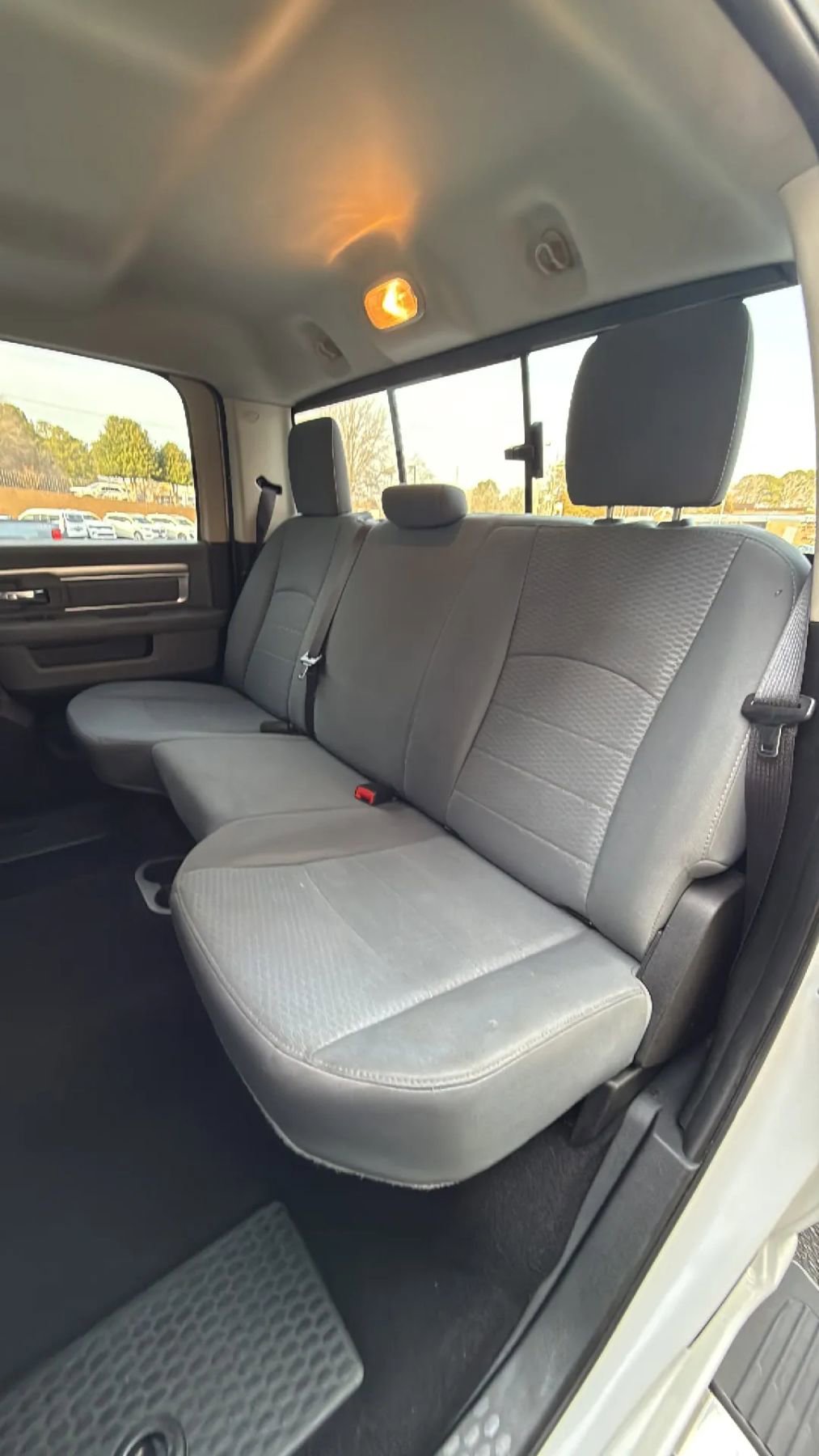 Used 2019 RAM 1500 Classic SLT RWD image 24