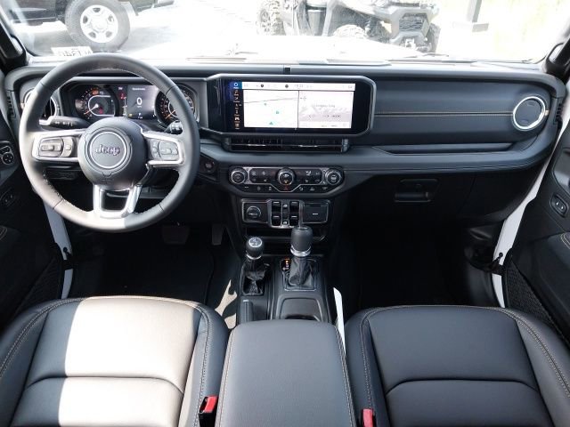 New 2025 Jeep Wrangler Sahara image 7