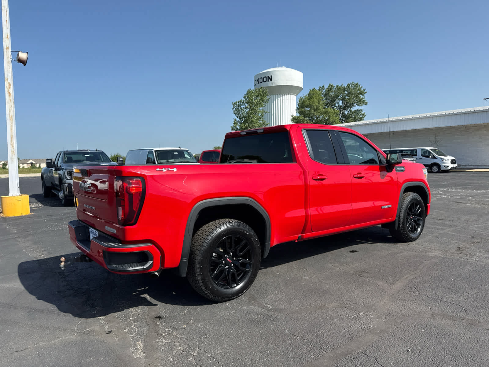 Certified 2021 GMC Sierra 1500 Elevation w/ Driver Alert Package I AWD/4WD image 5