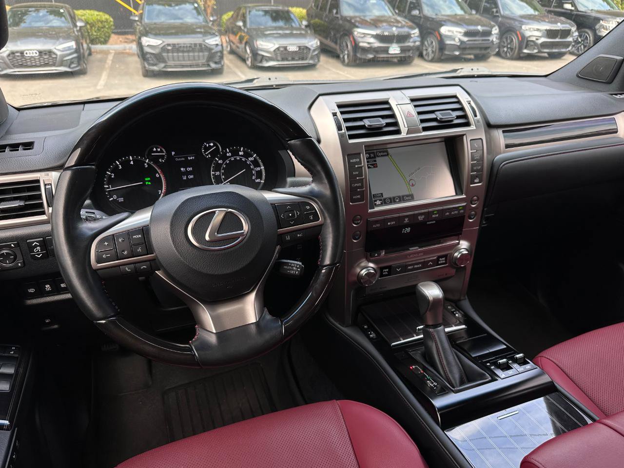Used 2021 Lexus GX 460 Premium w/ Premium Plus Package AWD/4WD image 2