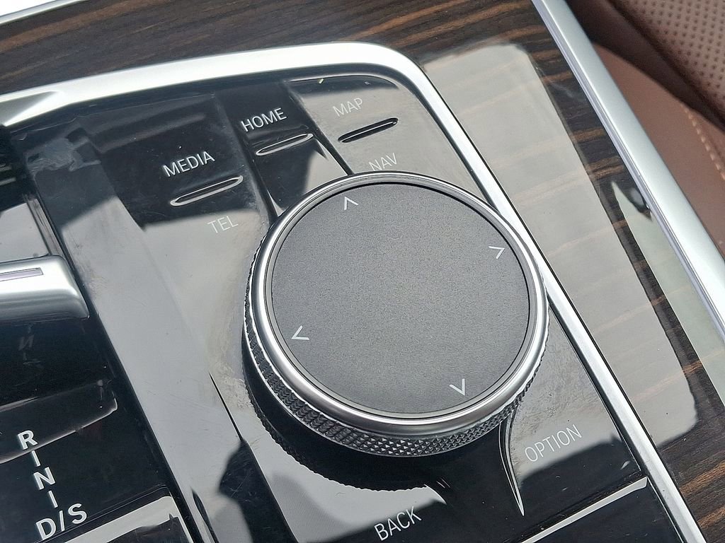 Certified 2024 BMW X7 xDrive40i image 26