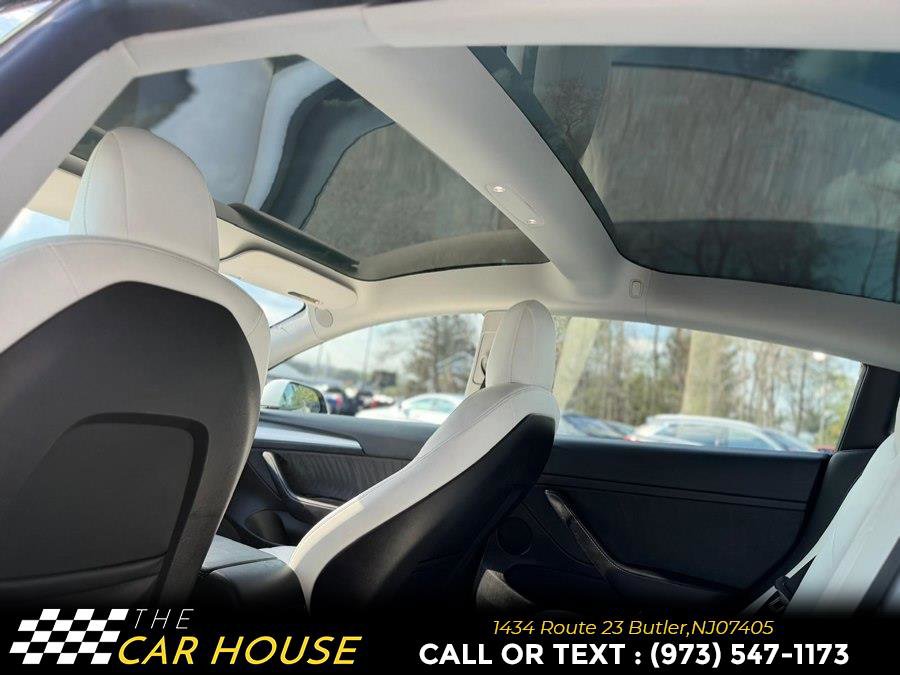 Used 2022 Tesla Model 3 Performance image 17