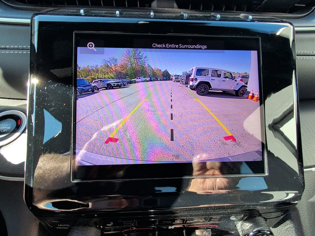 Used 2025 Jeep Grand Cherokee Laredo X w/ Luxury Tech Group I image 23