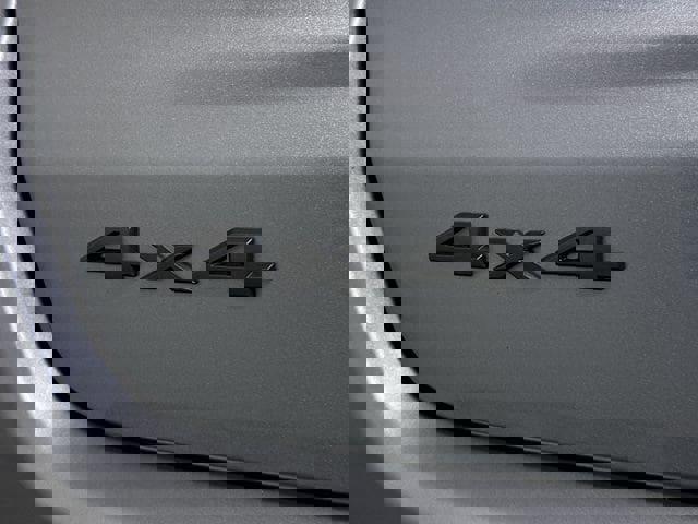 Used 2024 Jeep Compass Trailhawk image 32