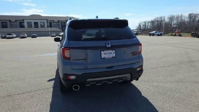Used 2025 Honda Passport TrailSport image 6