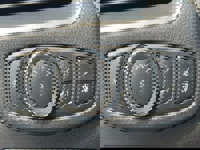 Used 2022 Ford Edge Titanium w/ Equipment Group 301A image 16