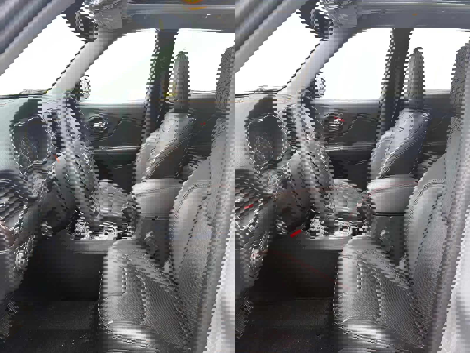 Used 2022 Jeep Cherokee Trailhawk w/ Trailhawk Elite Value Package image 10