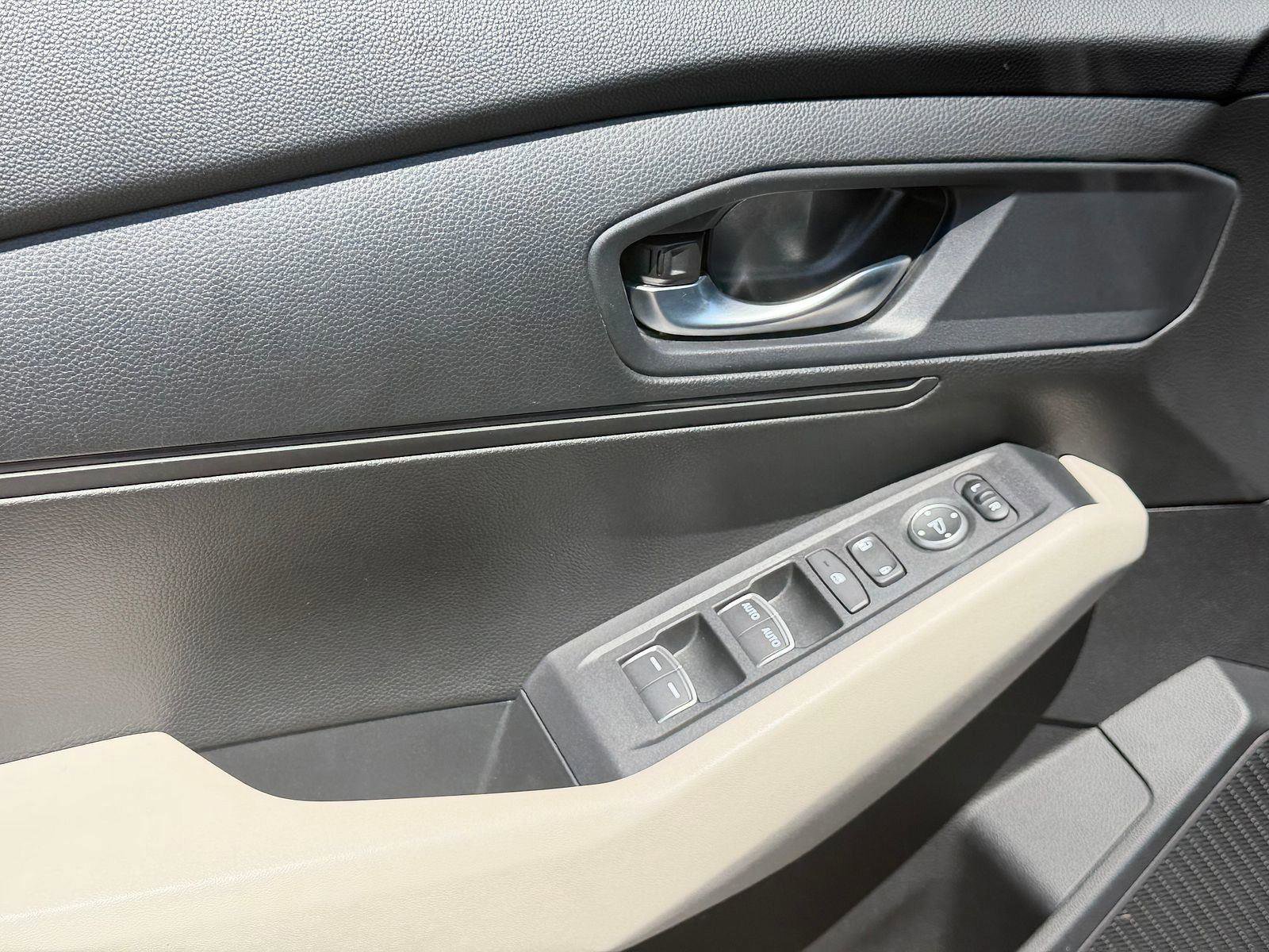 Used 2024 Honda Accord LX image 7
