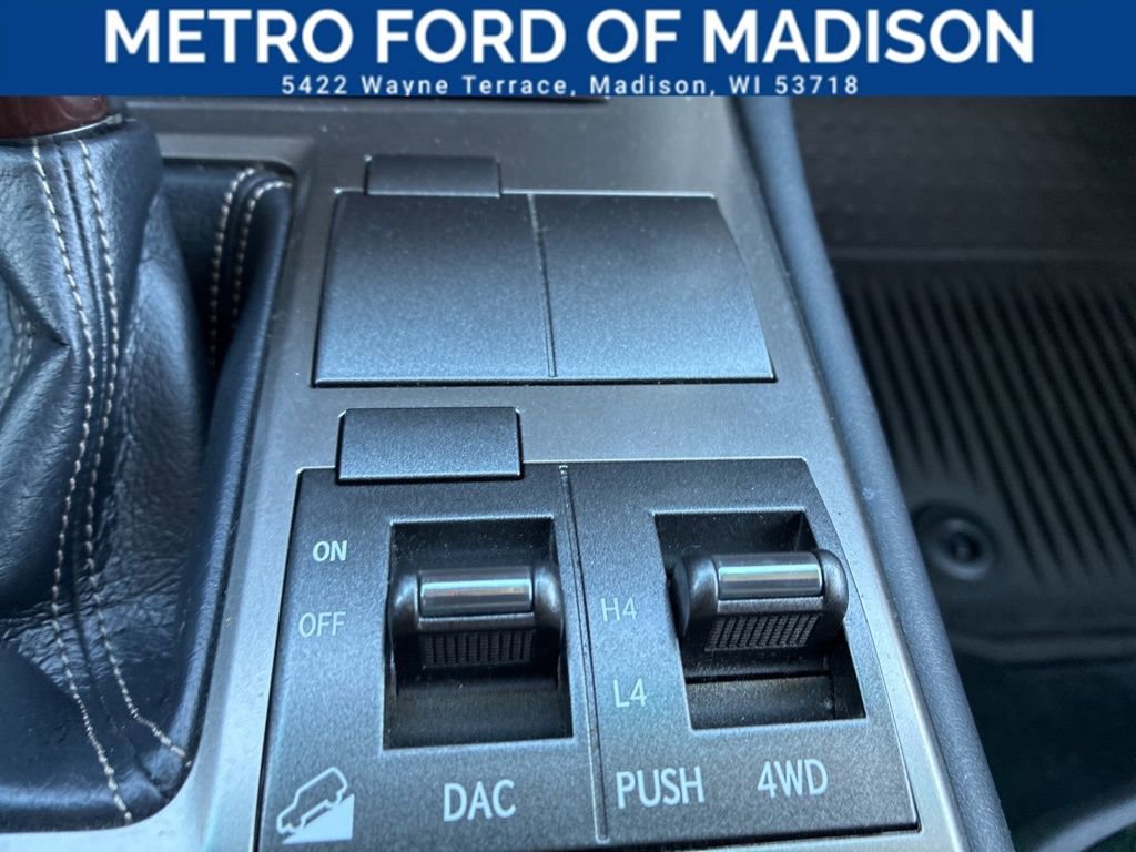 Used 2016 Lexus GX 460 image 18