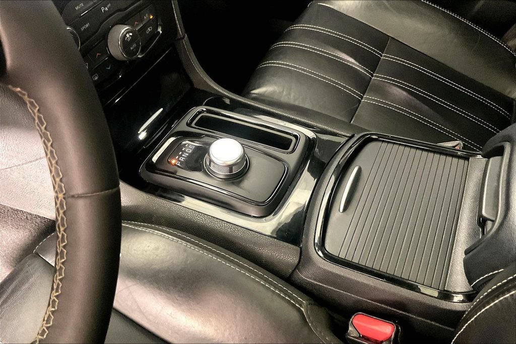 Used 2023 Chrysler 300 S RWD image 16