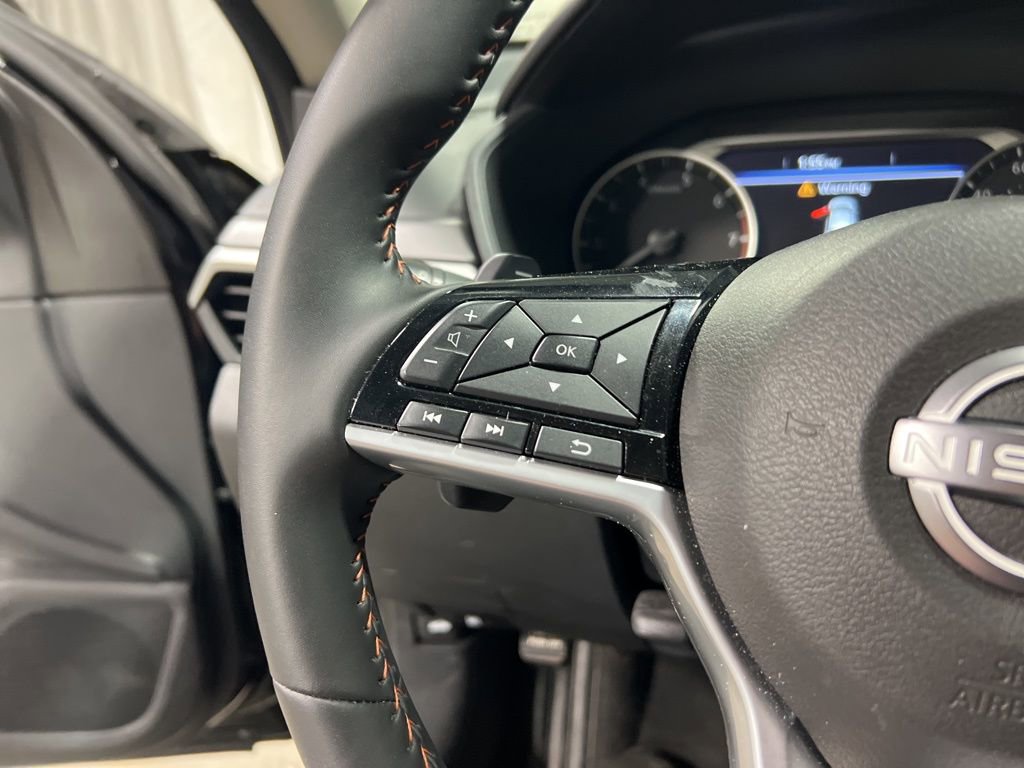 Used 2025 Nissan Altima 2.5 SR image 23