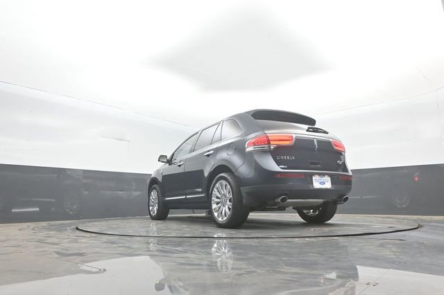 Used 2014 Lincoln MKX FWD w/ Equipment Group 101A image 36