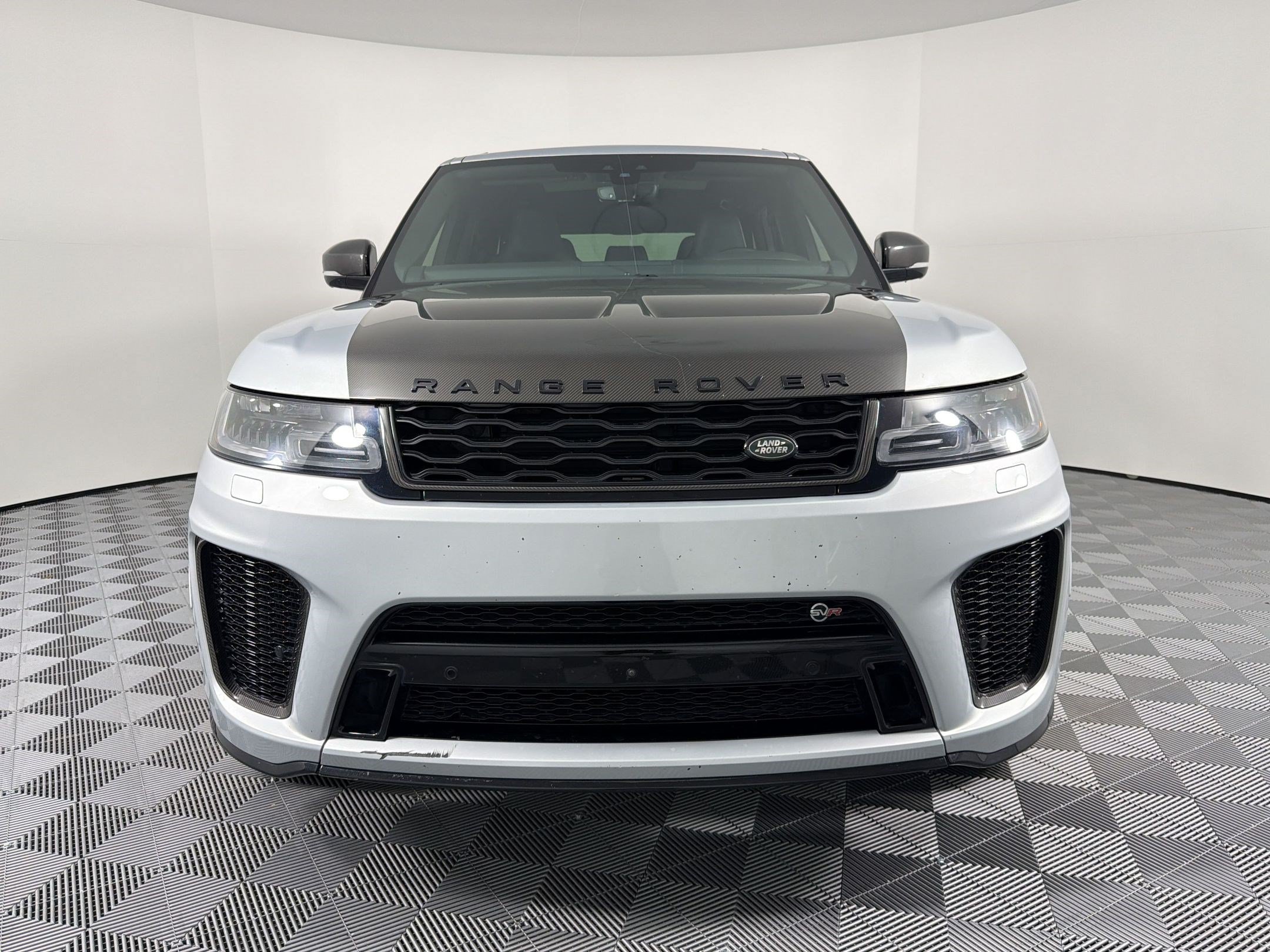 Used 2022 Land Rover Range Rover Sport SVR AWD/4WD image 6