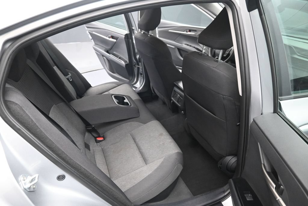 Used 2025 Toyota Camry LE FWD image 30