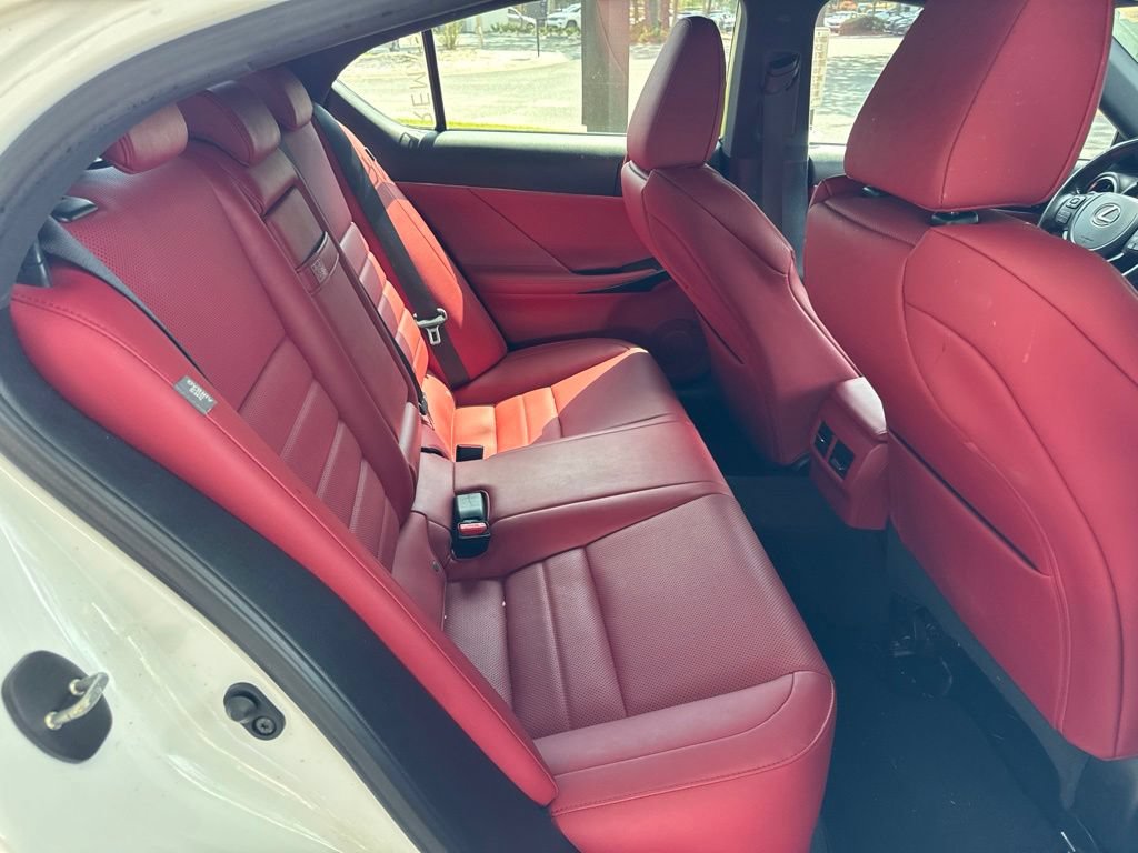 Used 2022 Lexus IS 350 F Sport RWD image 10
