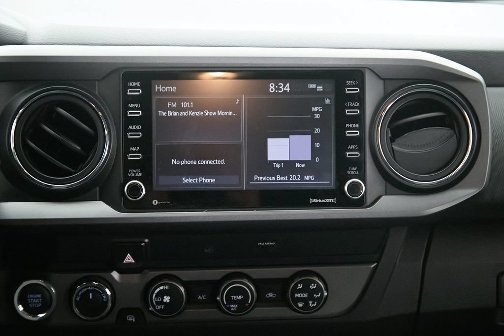 Used 2020 Toyota Tacoma TRD Sport AWD/4WD image 31