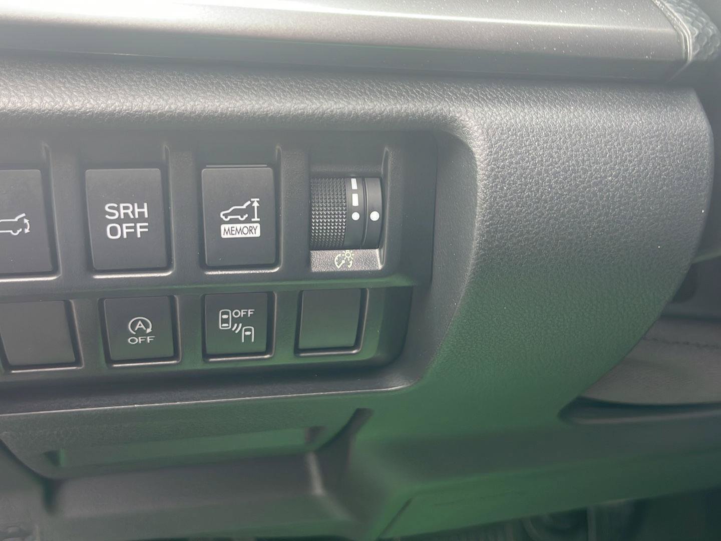 Used 2023 Subaru Forester Premium AWD/4WD image 18