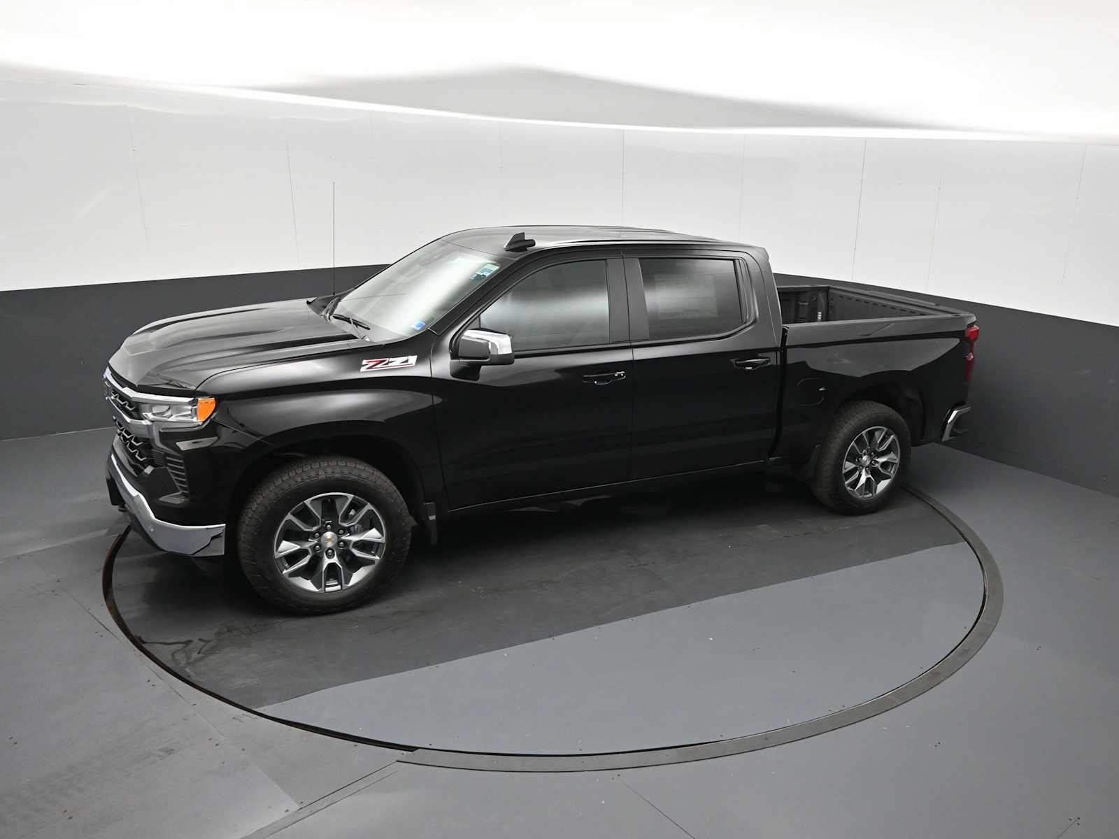 New 2026 Chevrolet Silverado 1500 LT w/ True North Edition Plus AWD/4WD image 13