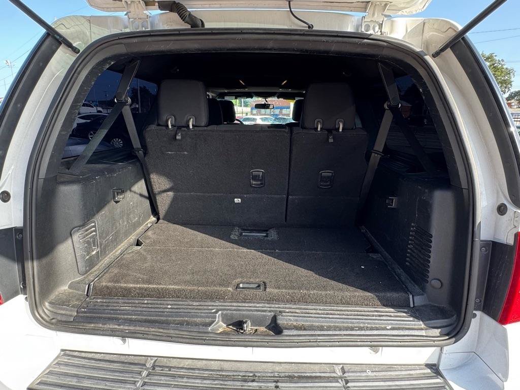 Used 2017 Ford Expedition EL XLT RWD image 18
