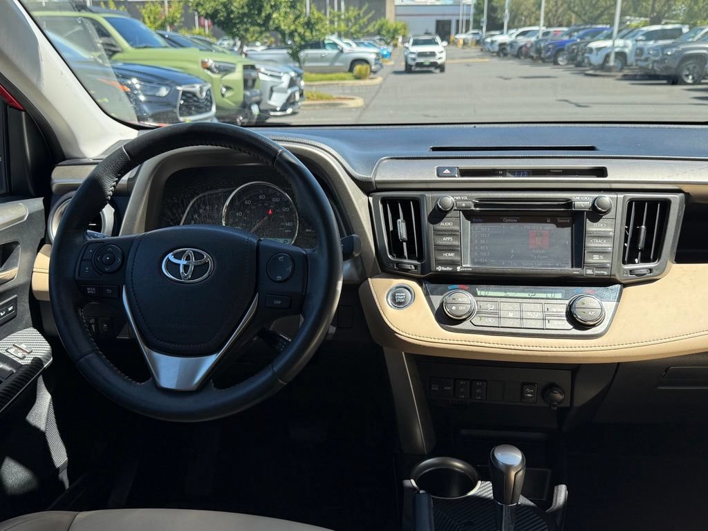 Used 2014 Toyota RAV4 Limited AWD/4WD image 27