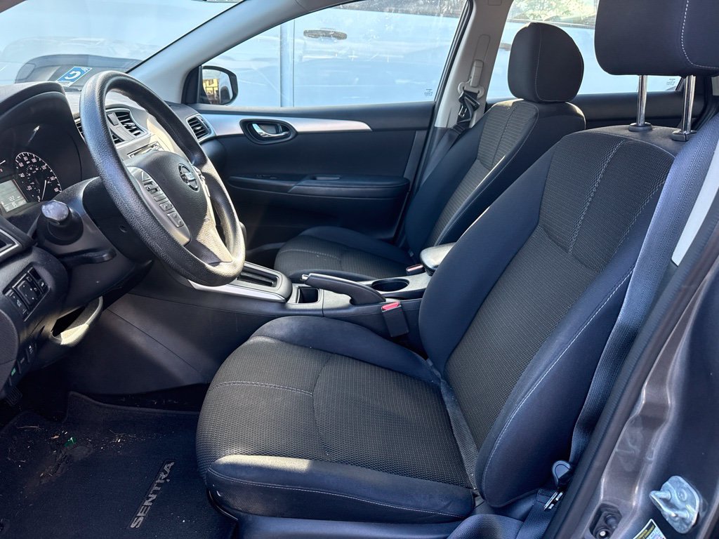 Used 2016 Nissan Sentra S FWD image 6