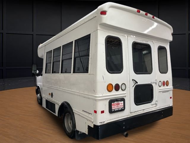 Used 2009 Chevrolet Express 3500 w/ School Bus Package RWD image 3