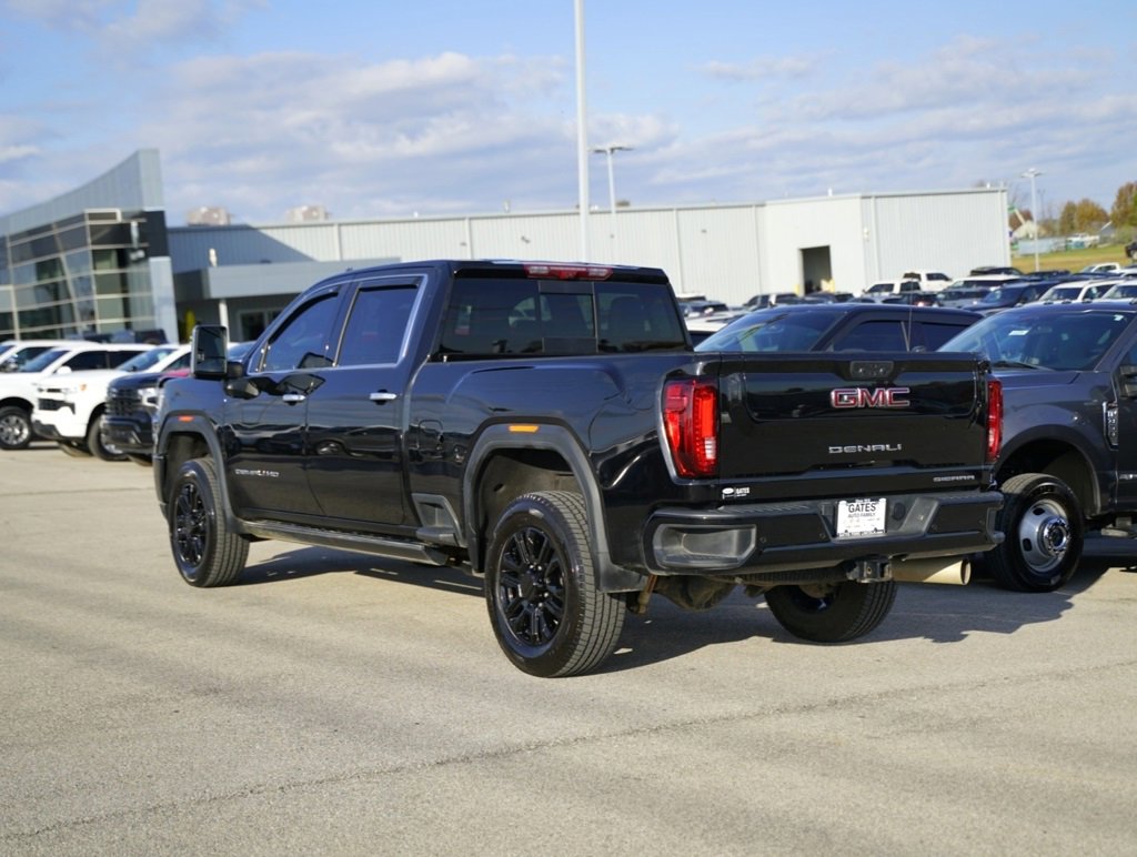 Used 2022 GMC Sierra 2500 Denali w/ Denali Black Diamond Edition image 10