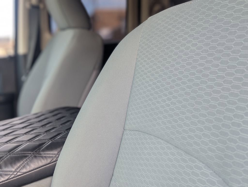 Used 2018 RAM 1500 Express w/ Express Value Package image 26