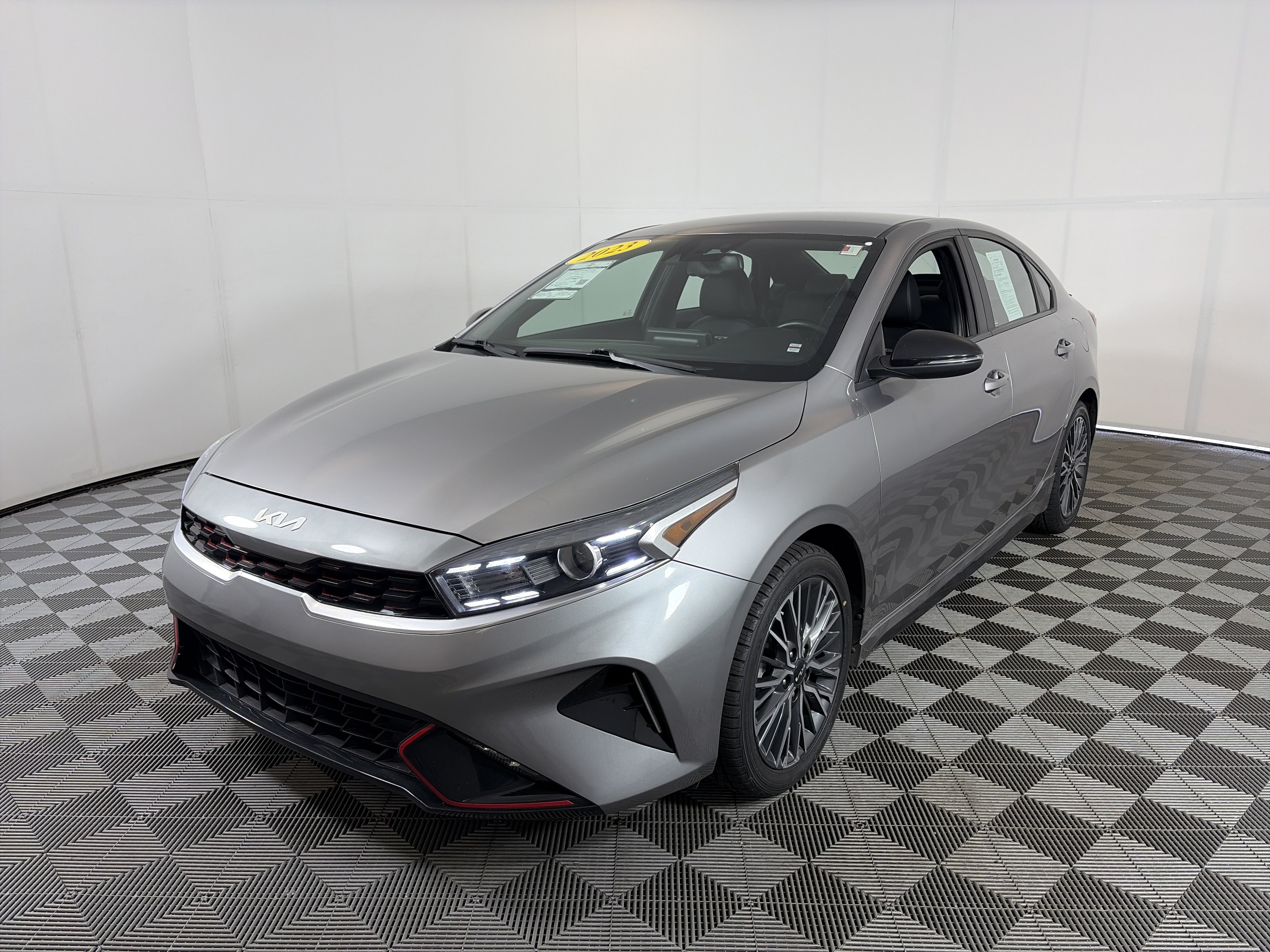 Certified 2023 Kia Forte GT-Line FWD image 2