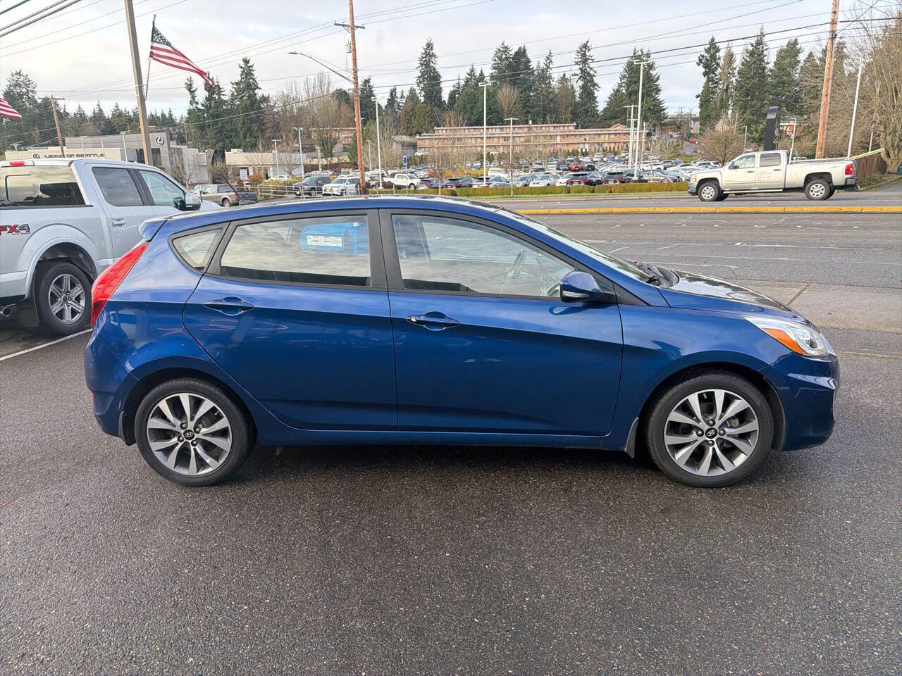 Used 2015 Hyundai Accent Sport image 8