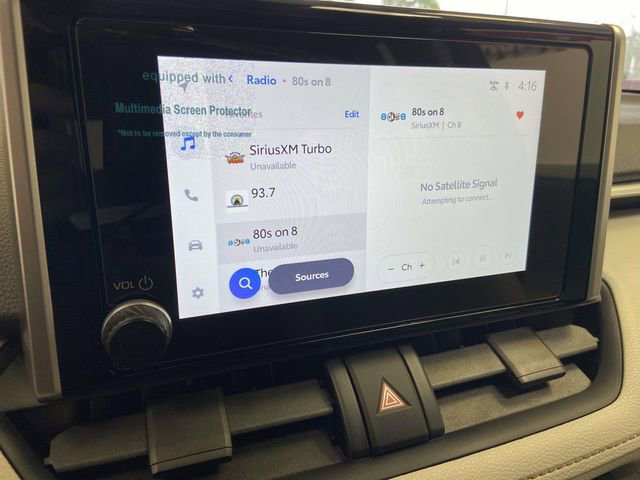 Used 2025 Toyota RAV4 XLE w/ Convenience Package image 27