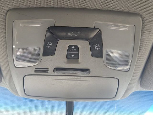 Used 2017 Toyota Sienna XLE w/ XLE Navigation Package FWD image 30