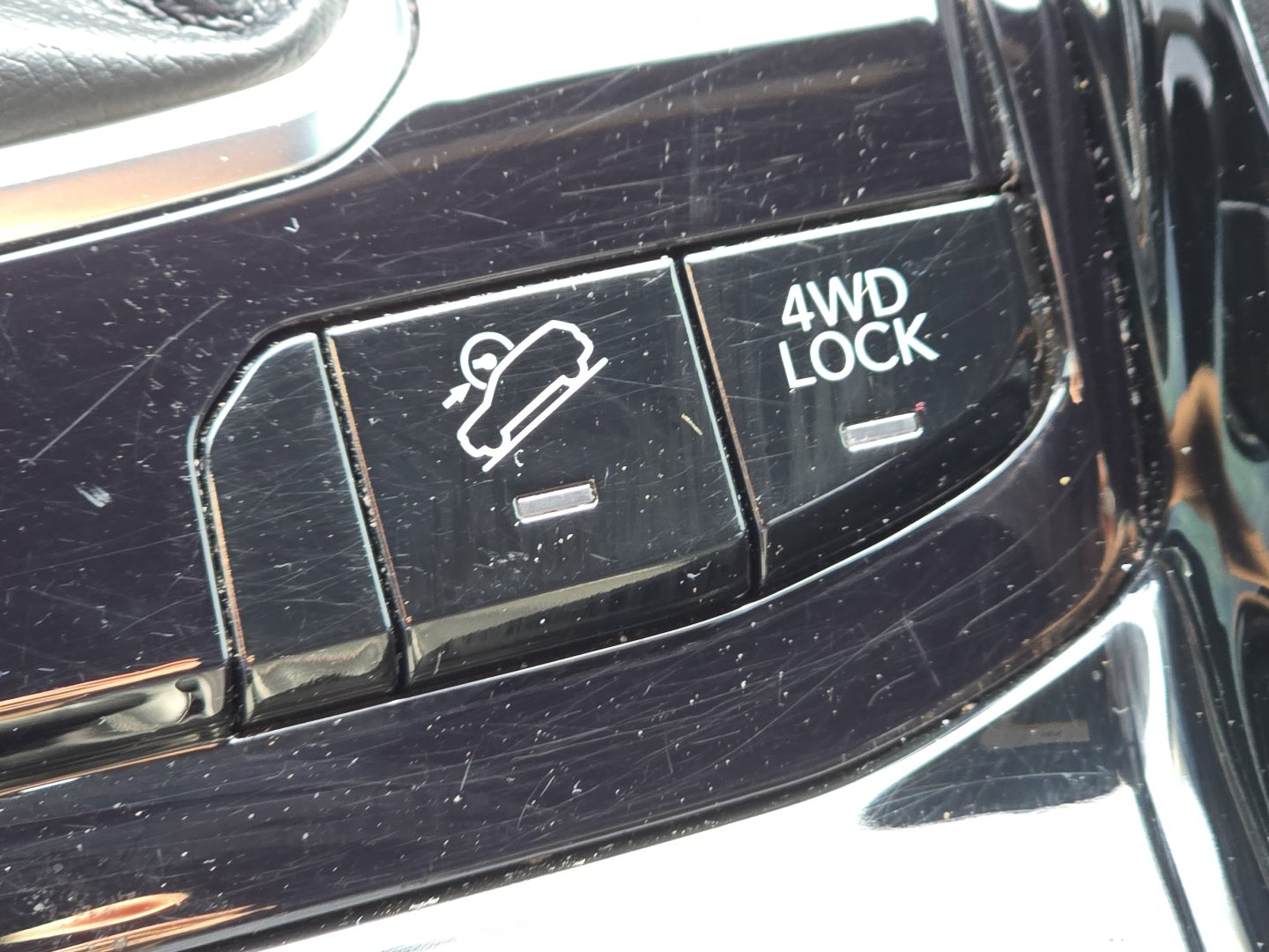 Used 2023 Jeep Compass Trailhawk image 11