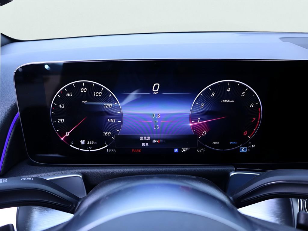 New 2026 Mercedes-Benz GLB 250 4MATIC image 39