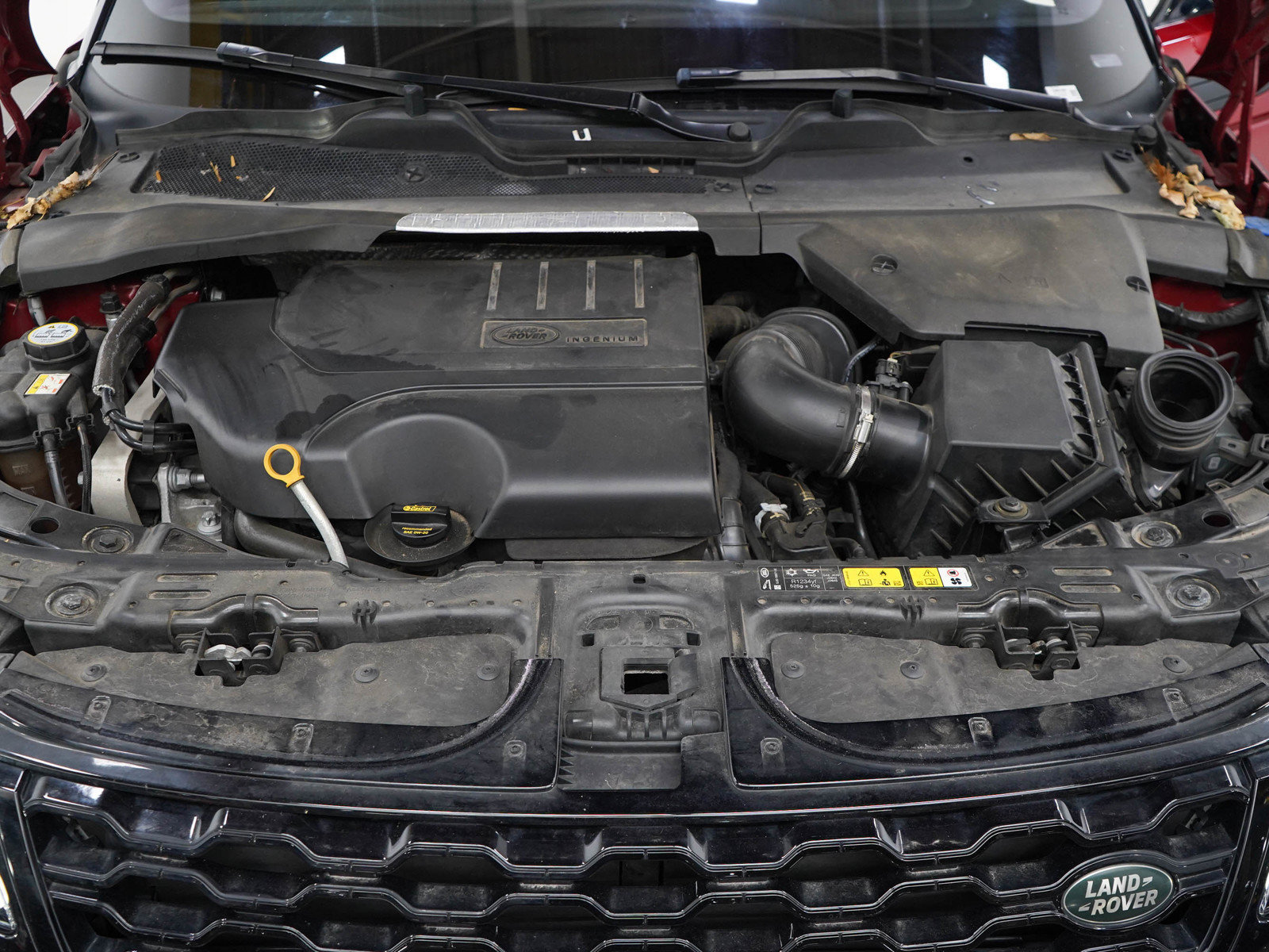 Used 2020 Land Rover Range Rover Evoque R-Dynamic SE AWD/4WD image 34