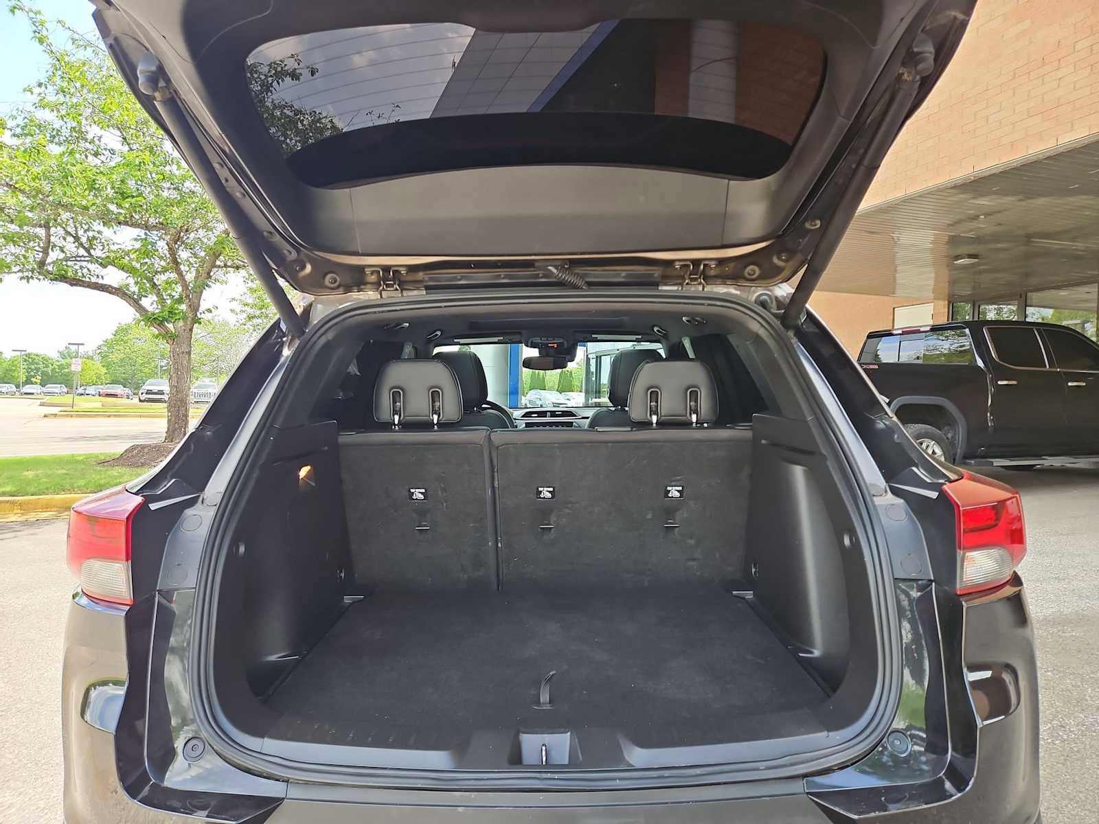 Used 2021 Chevrolet TrailBlazer ACTIV w/ Sun and Liftgate Package image 34