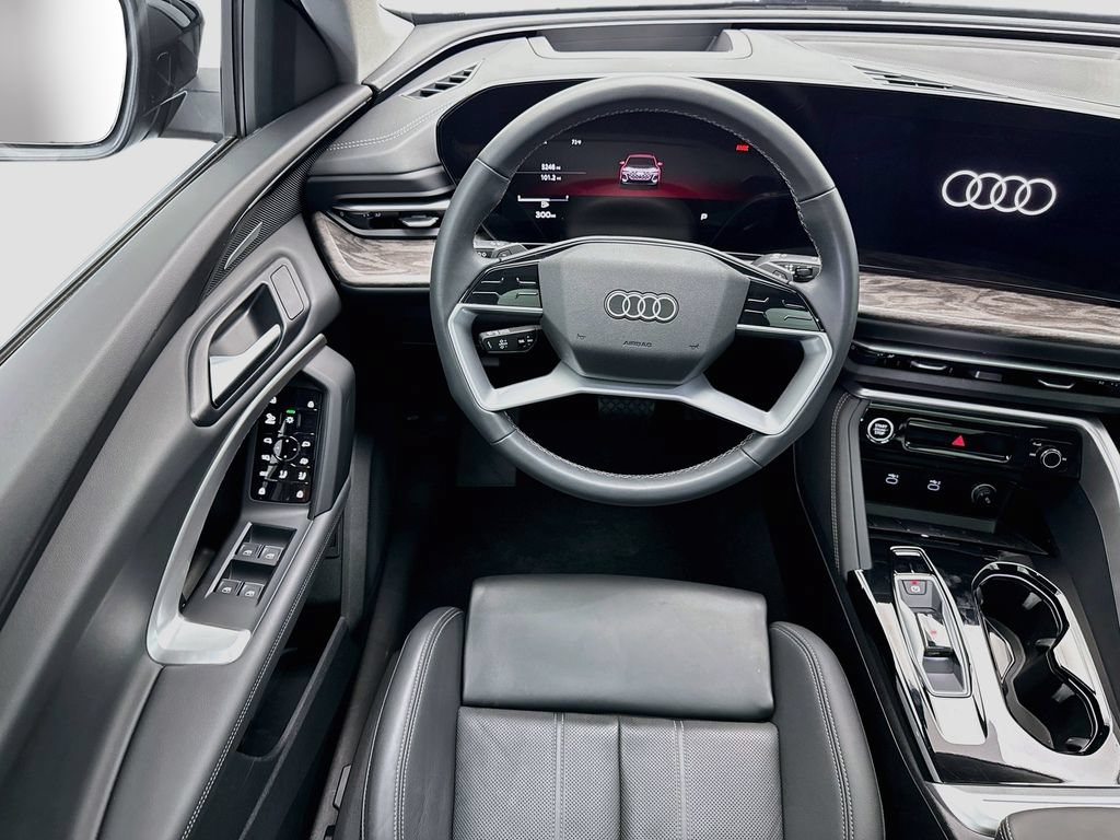 Certified 2025 Audi Q5 Premium w/ Premium Plus AWD/4WD image 10