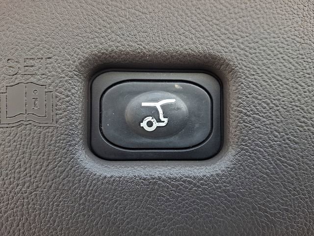 Certified 2023 Lincoln Nautilus AWD w/ Premium Package image 30