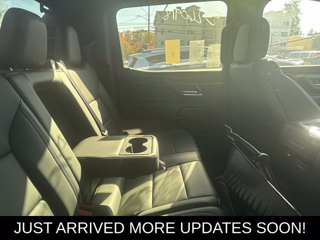 Used 2026 Chevrolet Silverado EV LT AWD/4WD image 5