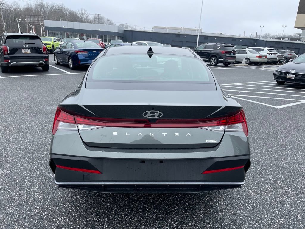 New 2026 Hyundai Elantra Hybrid FWD image 6